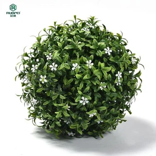 Suur kunstlik rohu pall